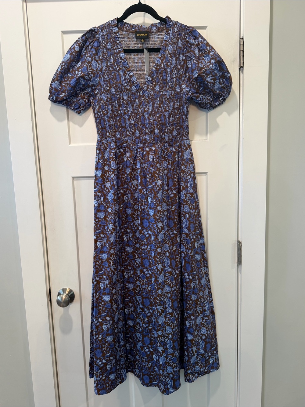 Sugarlips Bruceton Floral Brenty Smocked Midi Dress Brown Blue Size Medium NWT - Picture 2 of 10